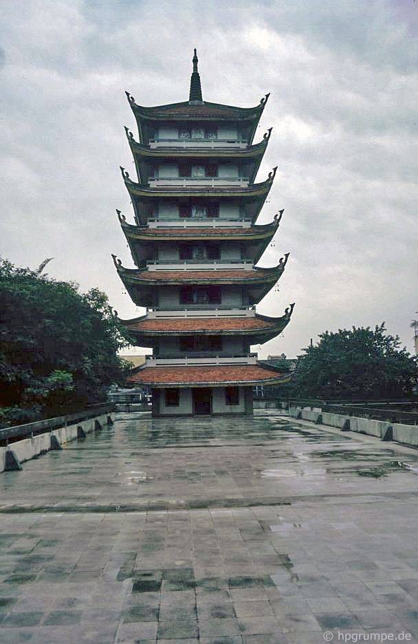 Chùa Vĩnh Nghiêm, 1991.